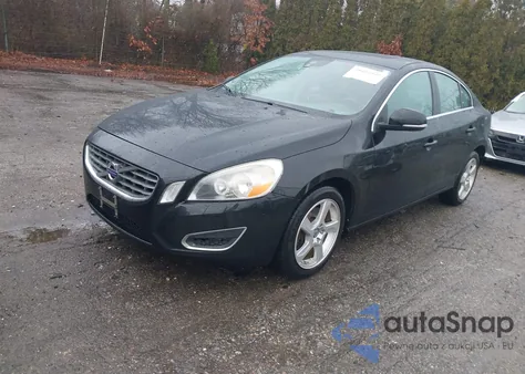 2013 Volvo S60 T5 из США, поврежденный, VIN YV1612FH8D2227201